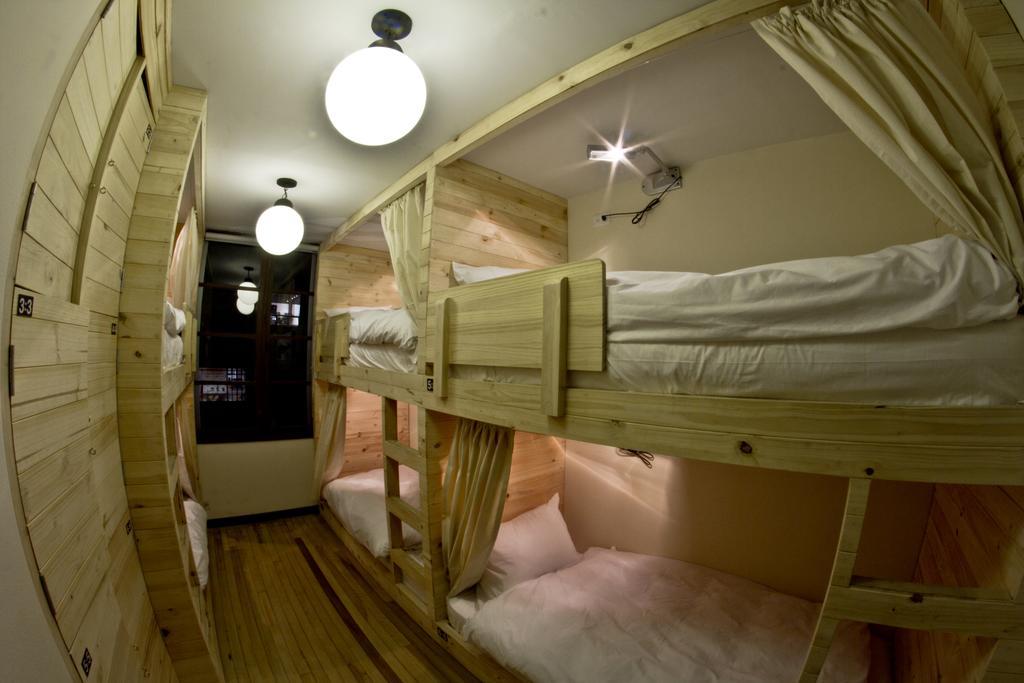 12:12 Hostels ボゴタ エクステリア 写真